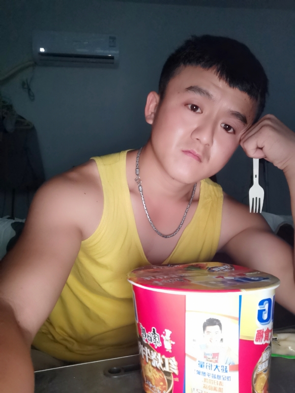 飞飞的第三张照片--上饶相亲服务中心