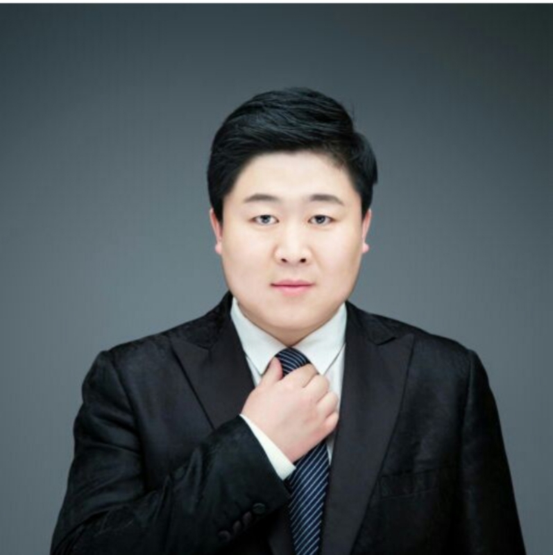 迷途小书童的第一张照片--上饶相亲服务中心