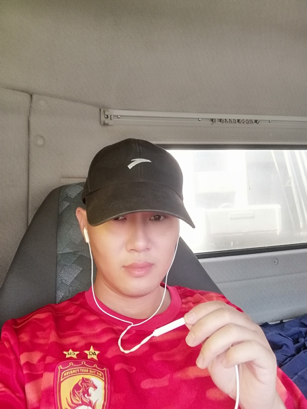 B大叔的第二张照片--上饶相亲服务中心