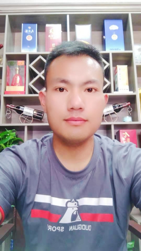 钱乾的第一张照片--上饶相亲服务中心