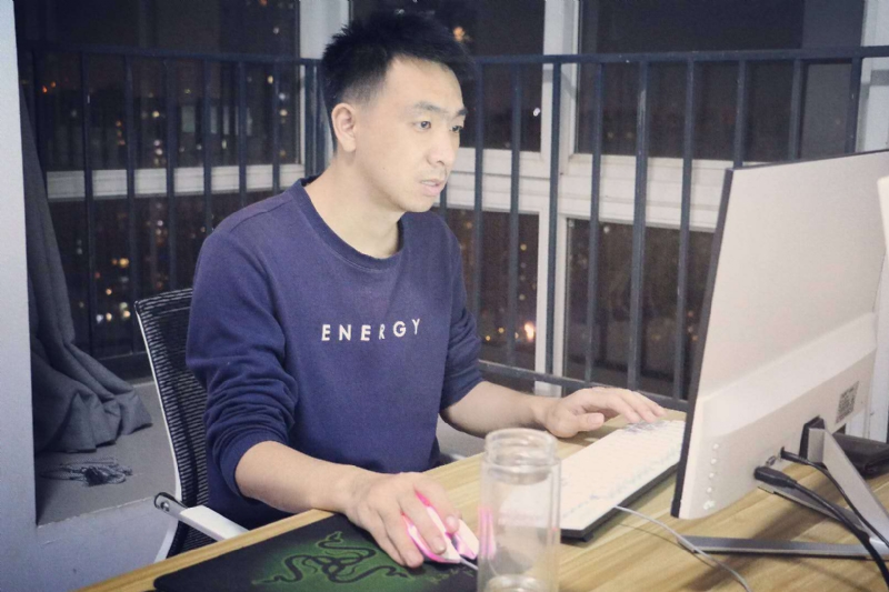 滞后的微笑的第二张照片--上饶相亲服务中心