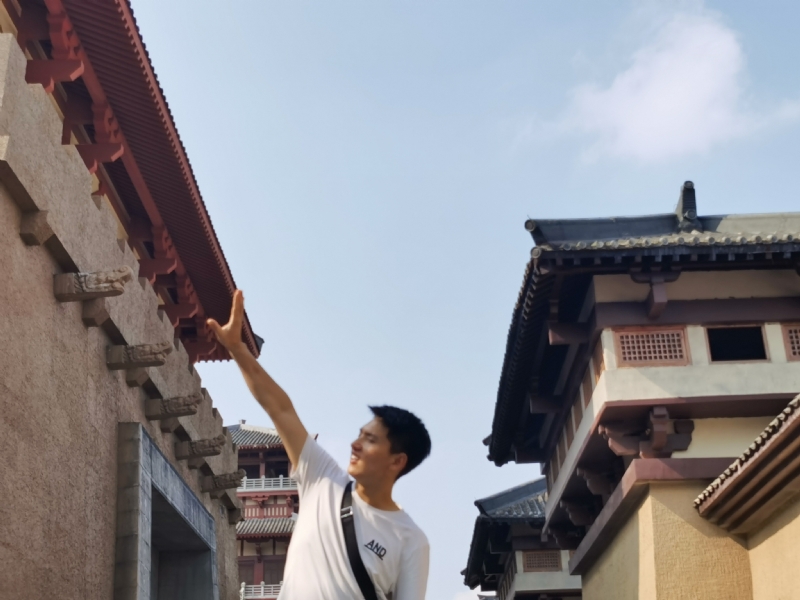 咸鱼不闲的第一张照片--上饶相亲服务中心