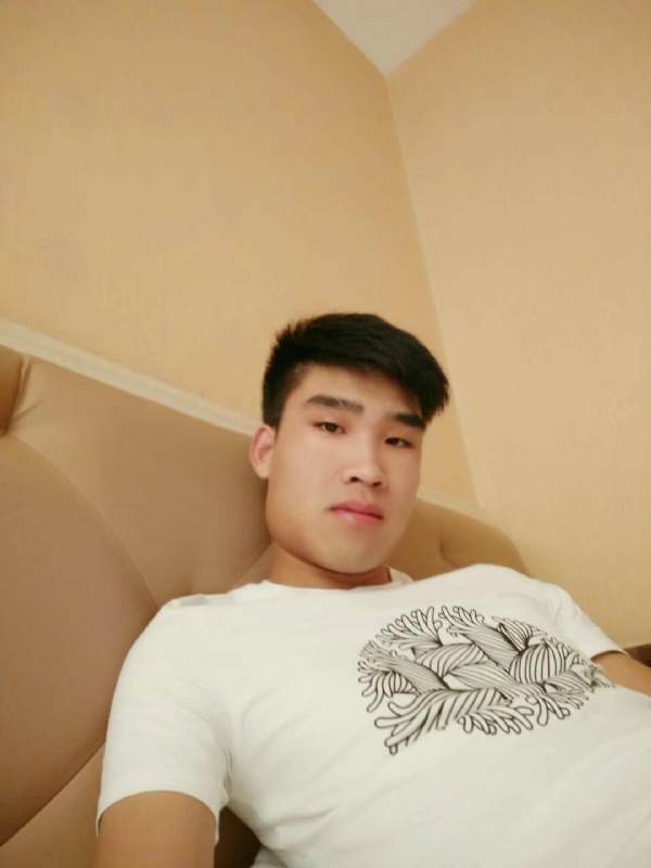 谁不曾孤单上路的第二张照片--上饶相亲服务中心