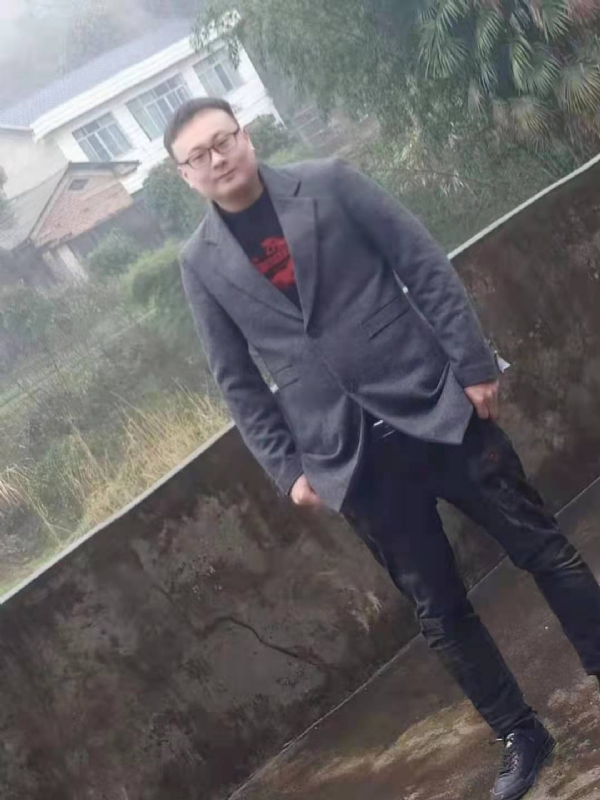 冰城的第二张照片--上饶相亲服务中心