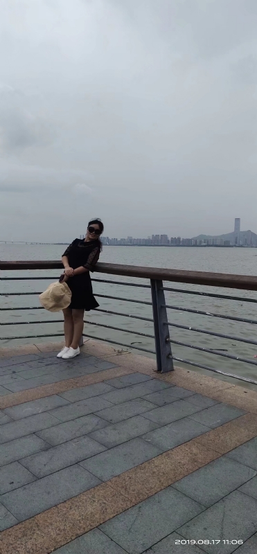 清秋的第一张照片--上饶相亲服务中心