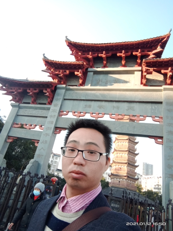 碧血丹心的第一张照片--上饶相亲服务中心