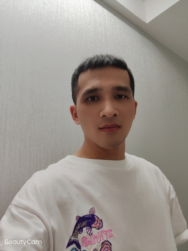 开心每一天的第一张照片--上饶相亲服务中心