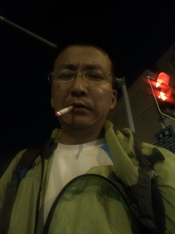 认真的生活的第一张照片--上饶相亲服务中心