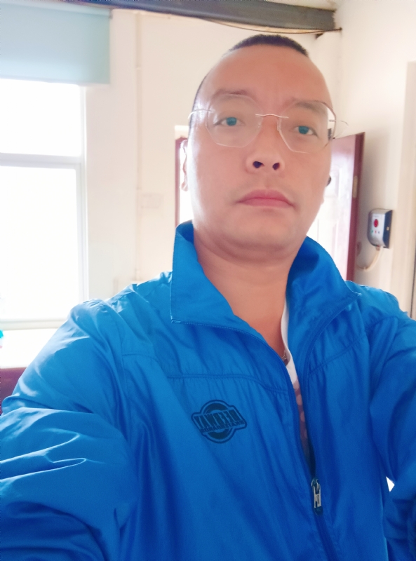 通海混混的第一张照片--上饶相亲服务中心