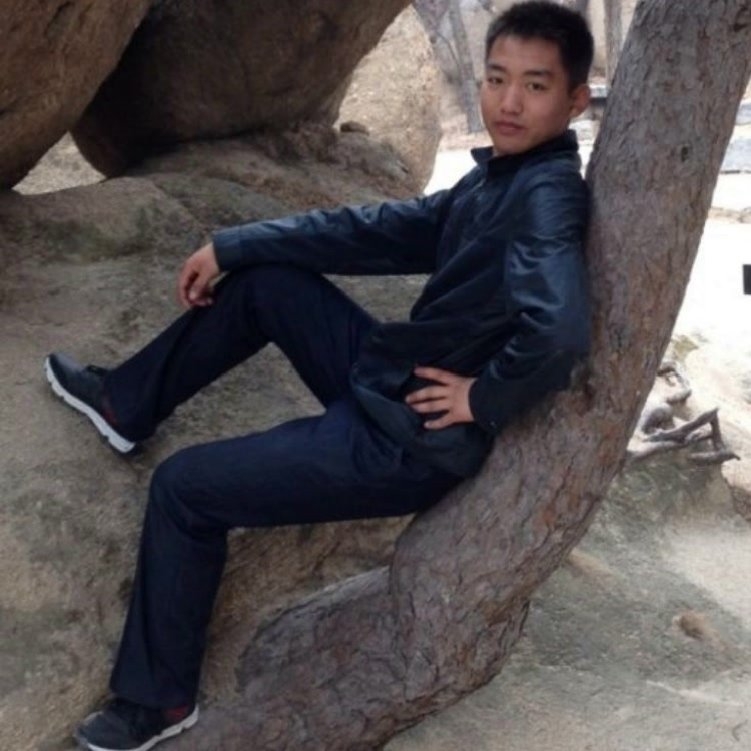 哥不帅但很坏的第一张照片--上饶相亲服务中心