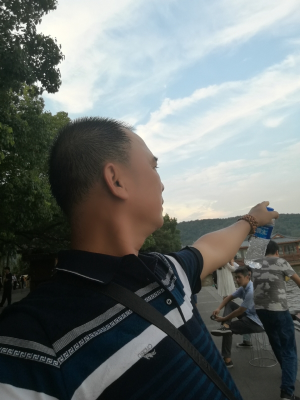 木子五的第四张照片--上饶相亲服务中心