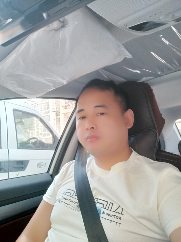 有你就好的第五张照片--上饶相亲服务中心