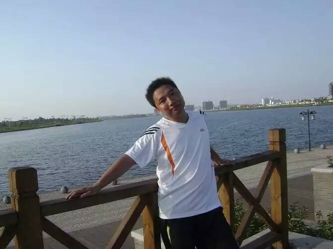 才乡痴情的第二张照片--上饶相亲服务中心