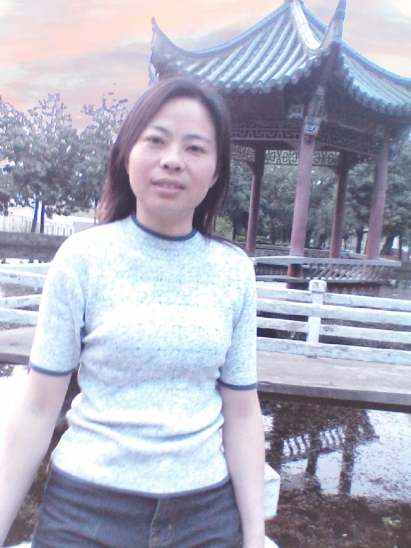 小草的第三张照片--上饶相亲服务中心