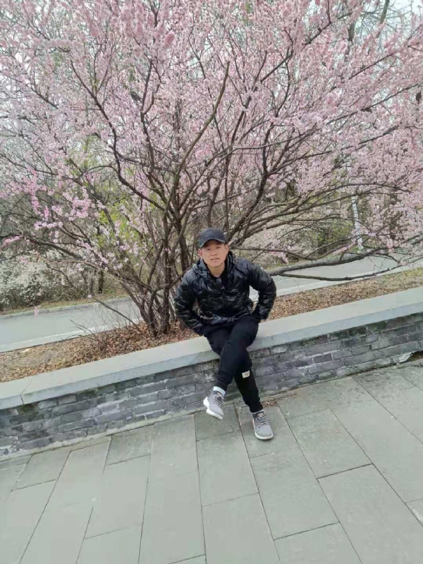 寻找幸福的第一张照片--上饶相亲服务中心