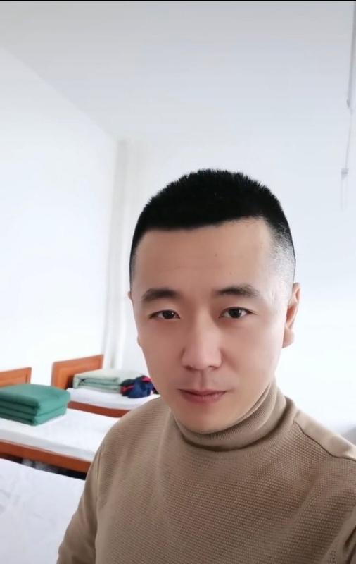 随风的第二张照片--上饶相亲服务中心