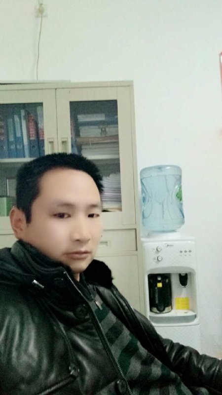 蓝色棒棒糖的第一张照片--上饶相亲服务中心