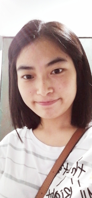 向日葵无一例外的第一张照片--上饶相亲服务中心