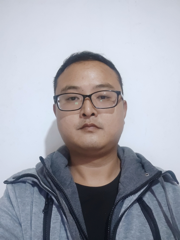 爱在一瞬间的第一张照片--上饶相亲服务中心