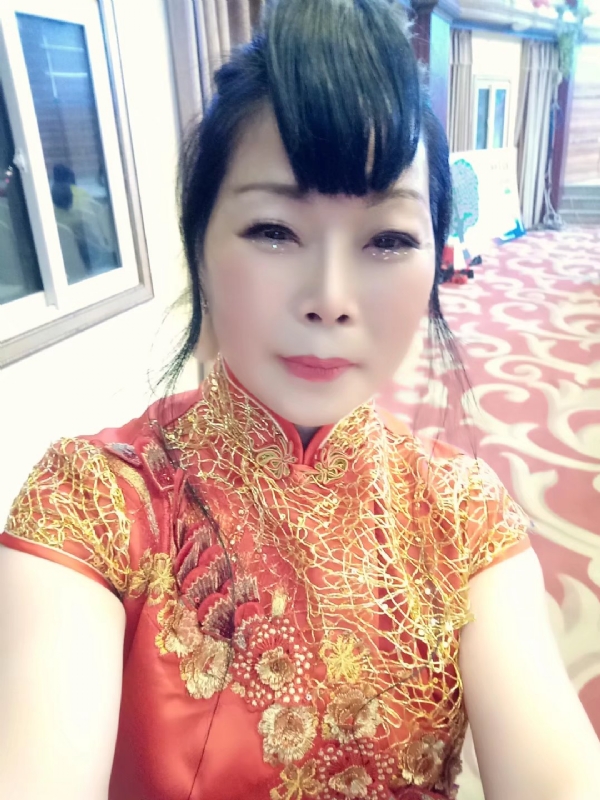 冰雪的第一张照片--上饶相亲服务中心