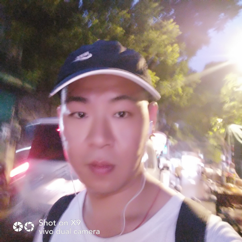 心跳男孩的第一张照片--上饶相亲服务中心