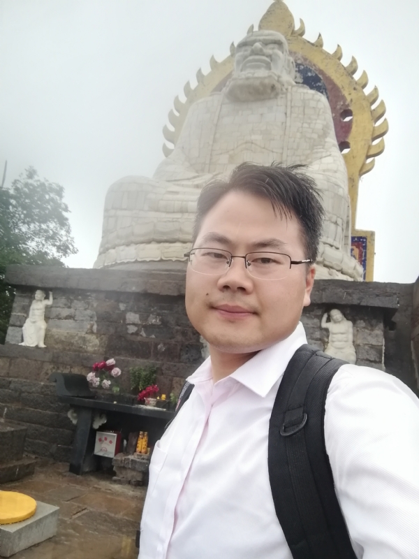 江洋党总顾问的第一张照片--上饶相亲服务中心