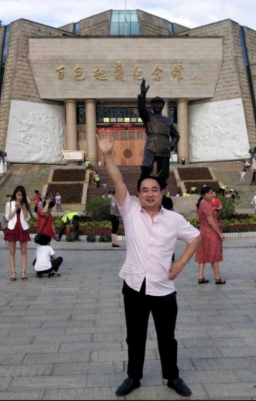 君哥的第一张照片--上饶相亲服务中心