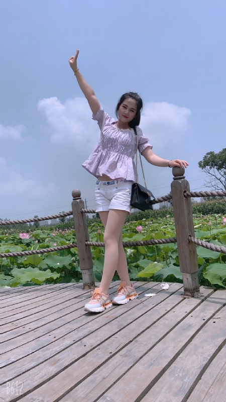 秋水伊人的第三张照片--上饶相亲服务中心