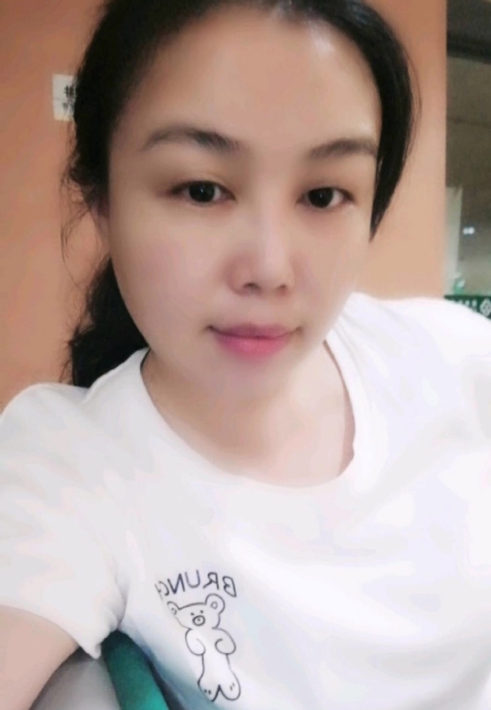 淡淡的云的第三张照片--上饶相亲服务中心