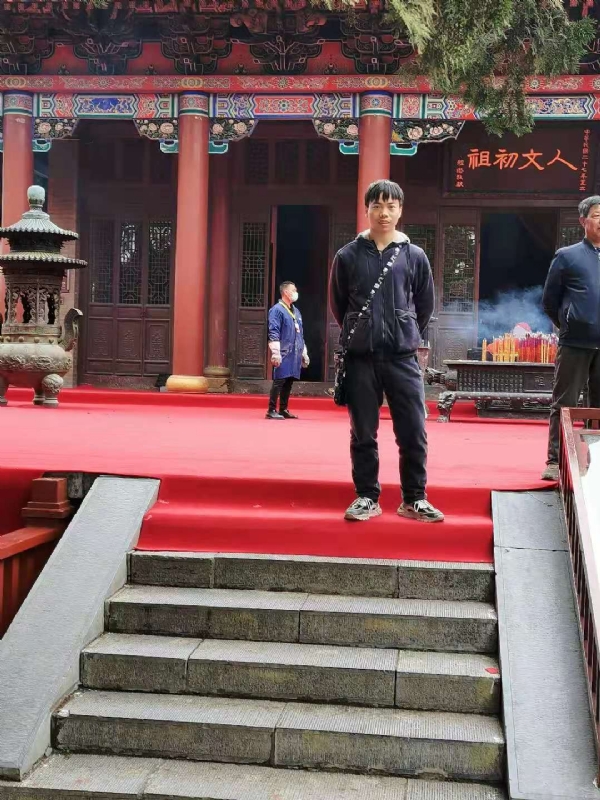 单身的小草的第三张照片--上饶相亲服务中心