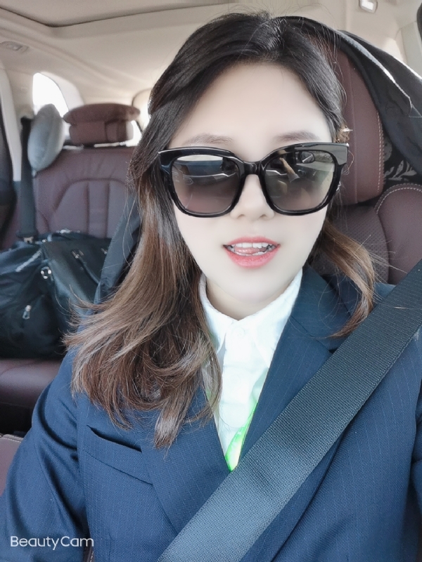 湖南妹子在深圳的第二张照片--上饶相亲服务中心