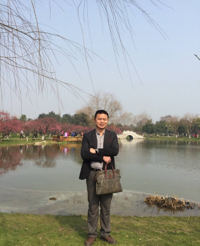 曾经的心疼的第二张照片--上饶相亲服务中心