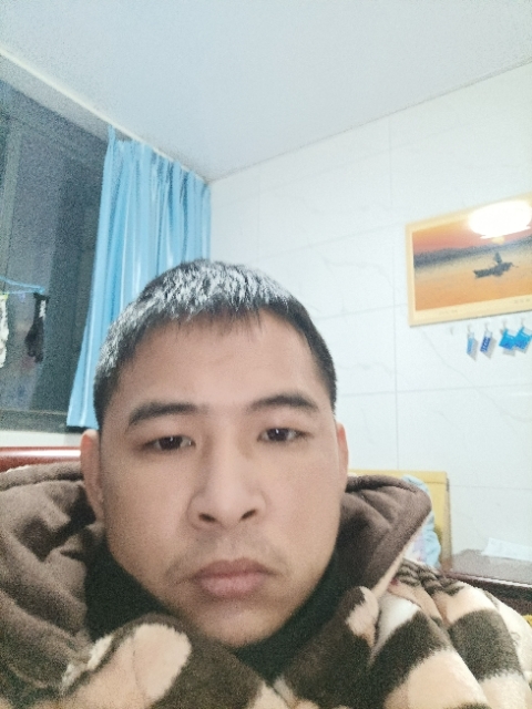 寂寞的第一张照片--上饶相亲服务中心