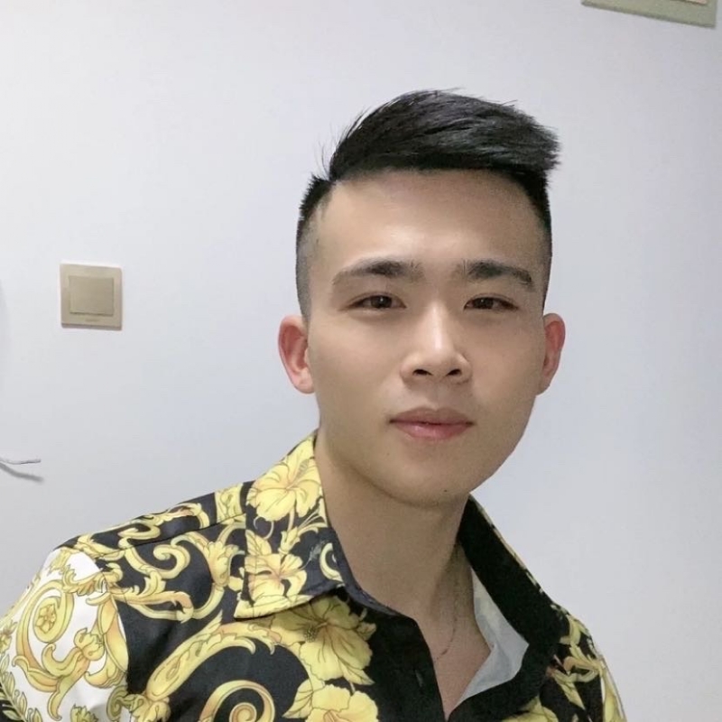 迷彩冲锋衣的第一张照片--上饶相亲服务中心