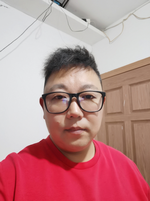 开山的第一张照片--上饶相亲服务中心