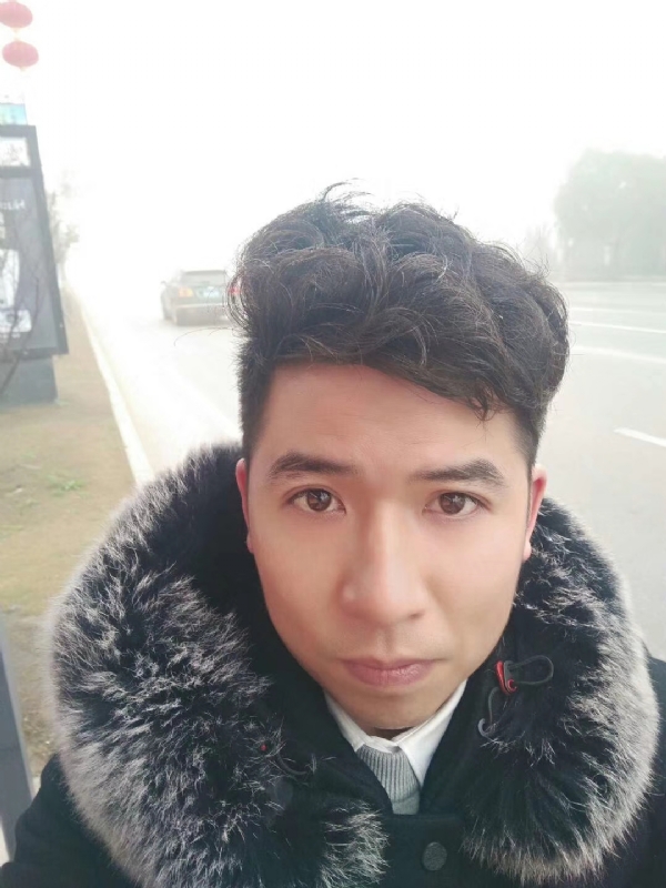 开心快乐每一天的第一张照片--上饶相亲服务中心