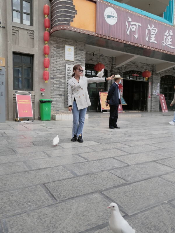 艳艳的第一张照片--上饶相亲服务中心