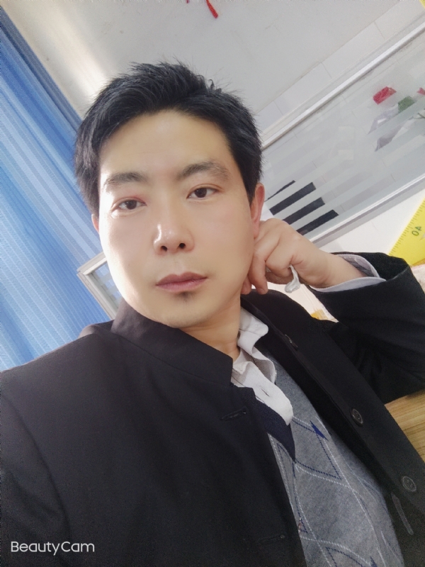 铜豌豆的第一张照片--上饶相亲服务中心