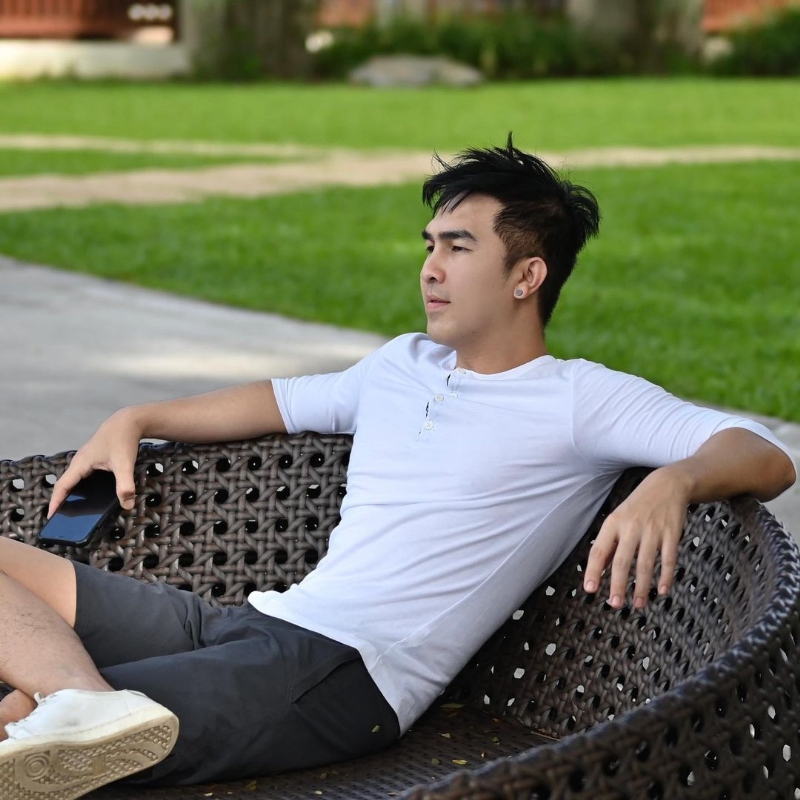 老曾的第一张照片--上饶相亲服务中心