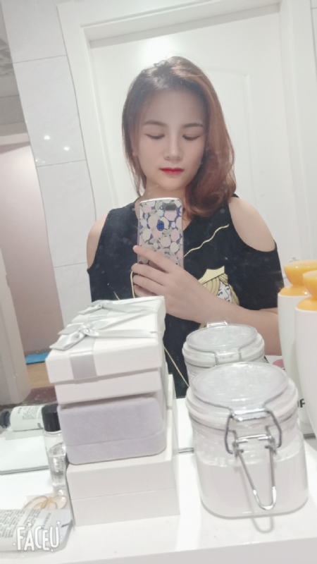 刘莲酥的第四张照片--上饶相亲服务中心