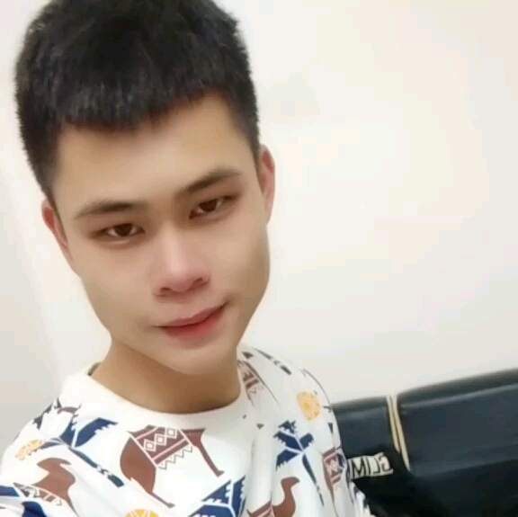 浪子的第一张照片--上饶相亲服务中心