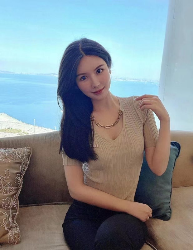 李芷晴的第一张照片--上饶相亲服务中心