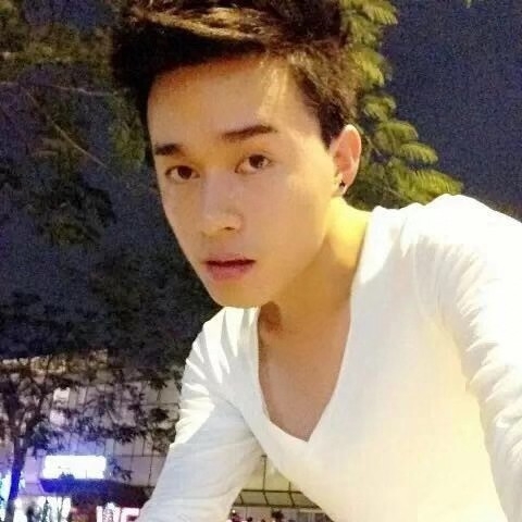 爱与不爱的第一张照片--上饶相亲服务中心