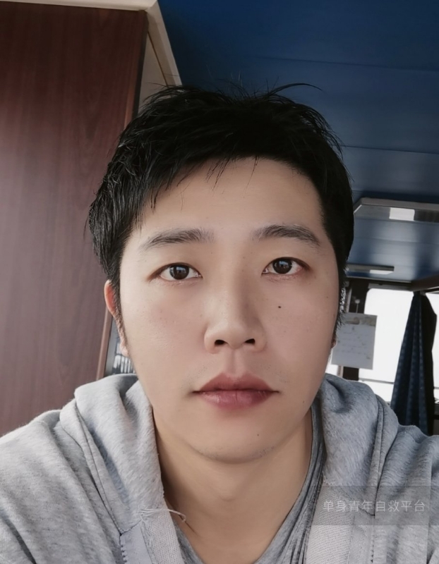 不太帅的男人的第一张照片--上饶相亲服务中心