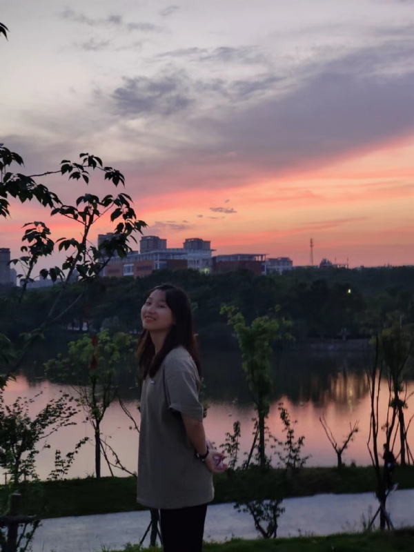 大白猫twx的第一张照片--上饶相亲服务中心