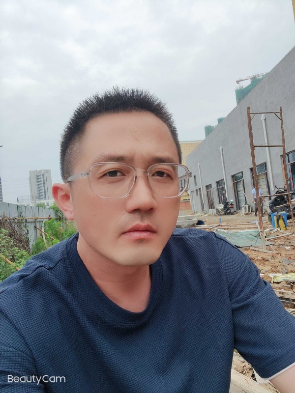 清风烈酒的第二张照片--上饶相亲服务中心