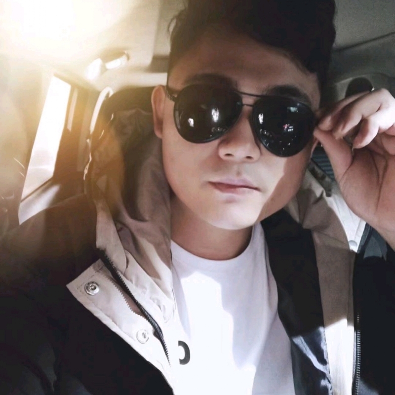 高大威武的第二张照片--上饶相亲服务中心