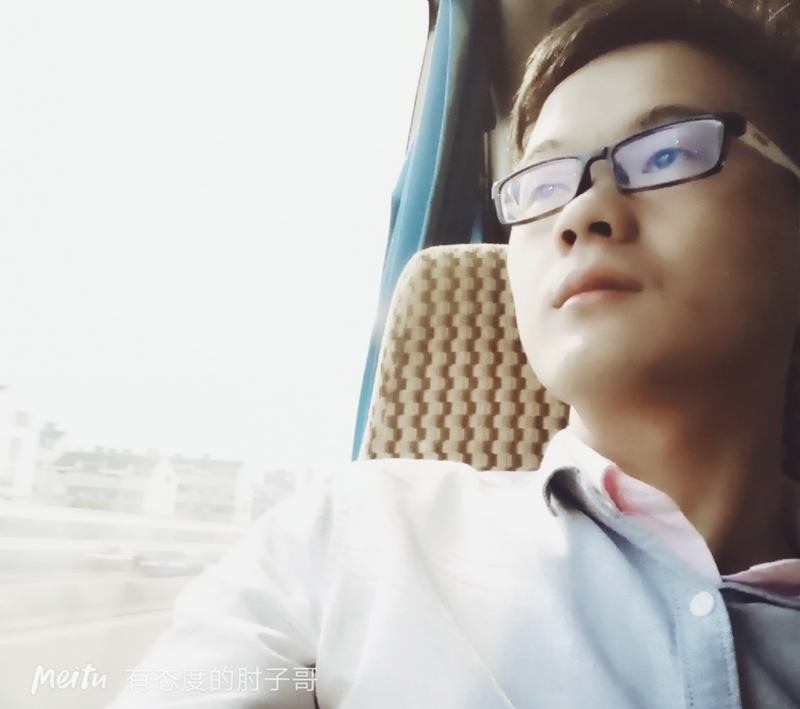 尹骏的第三张照片--上饶相亲服务中心