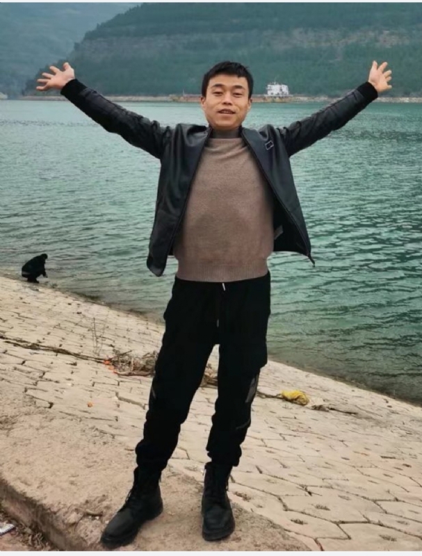 寂寞的风的第二张照片--上饶相亲服务中心