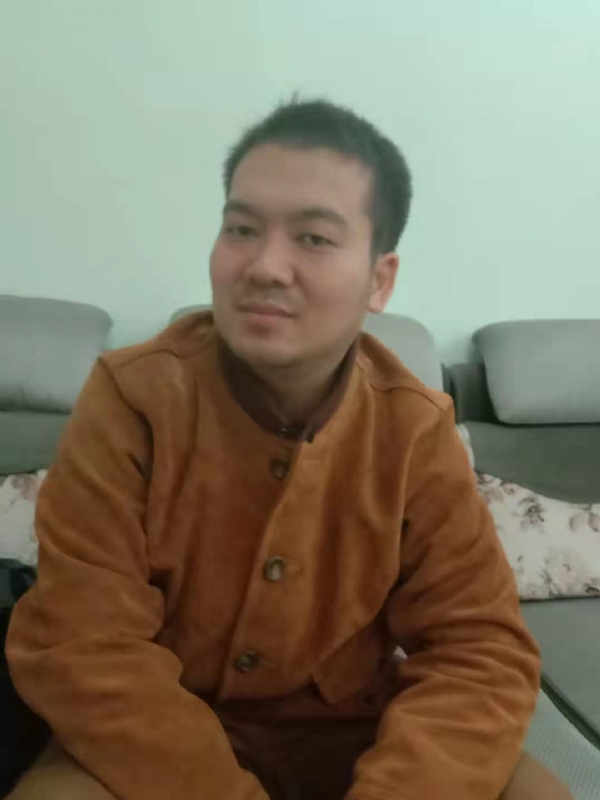 艺民的第一张照片--上饶相亲服务中心